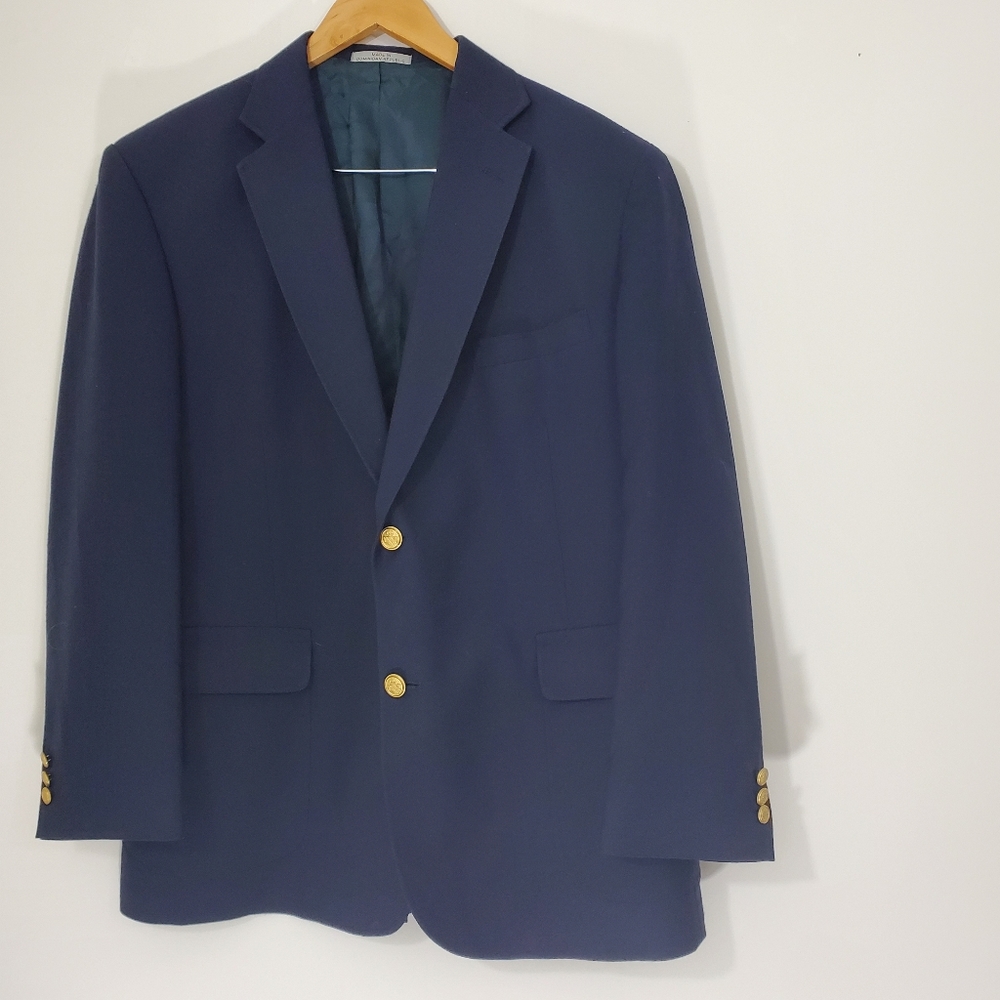 David Taylor Navy Blazer, 46R, see measurements